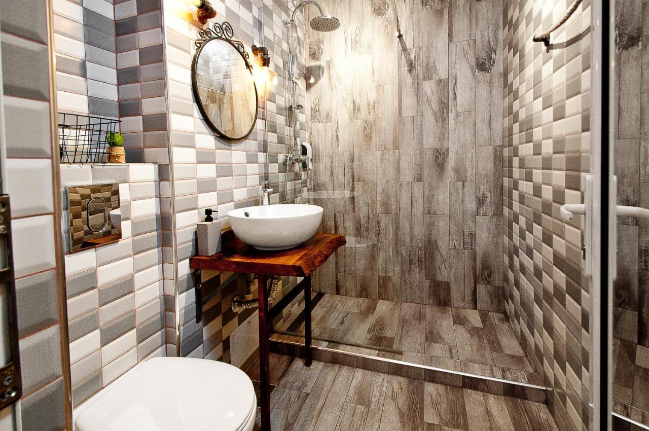 Wood&Steel Apartment Galac Kültér fotó