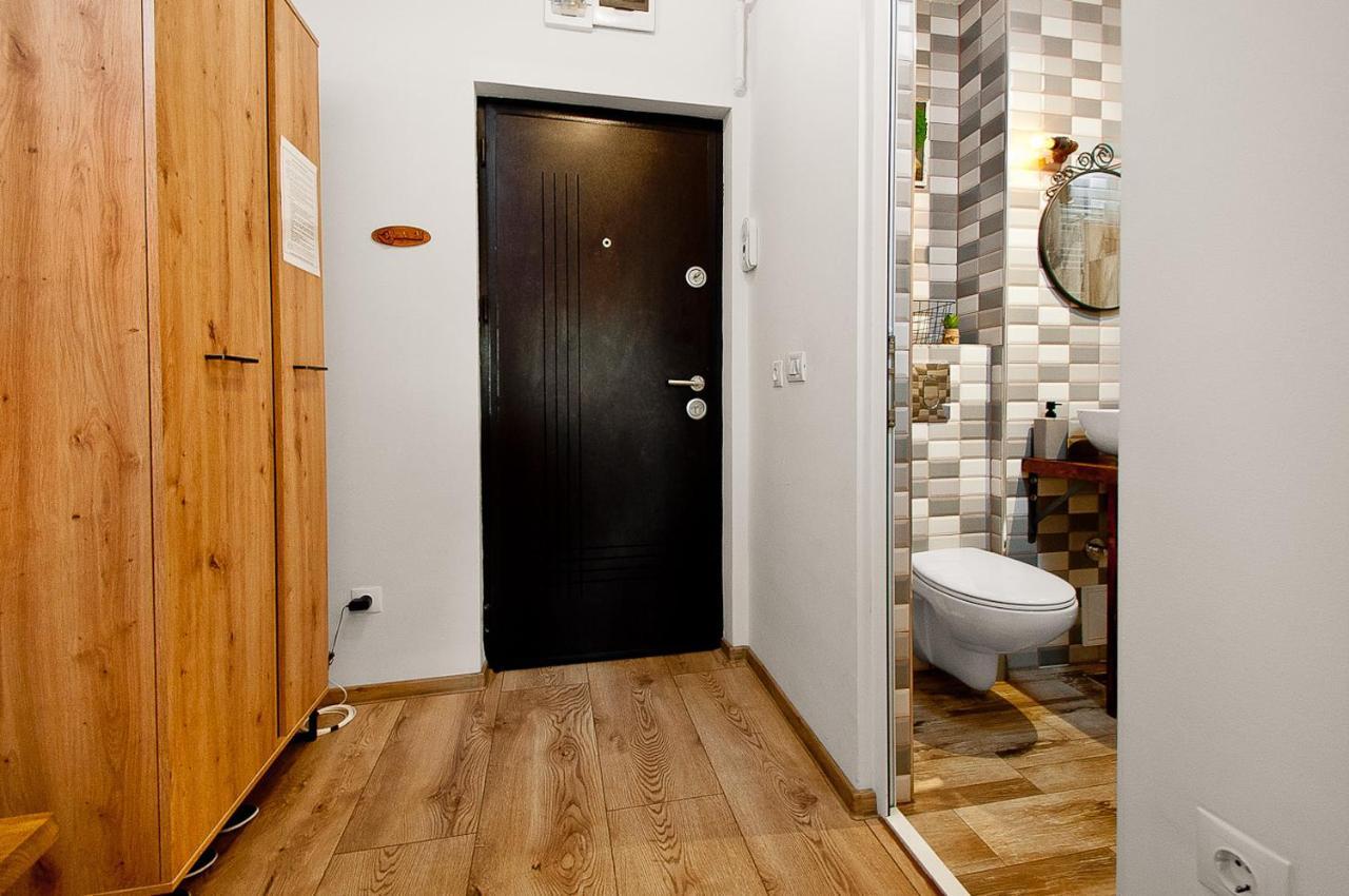 Wood&Steel Apartment Galac Kültér fotó